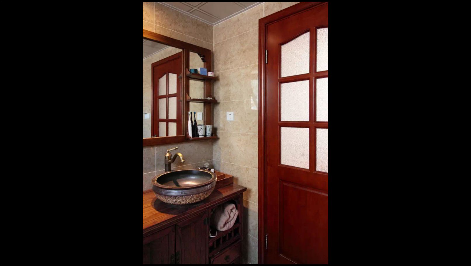 df06cef6d5683b0a9dbf2f2a8387472