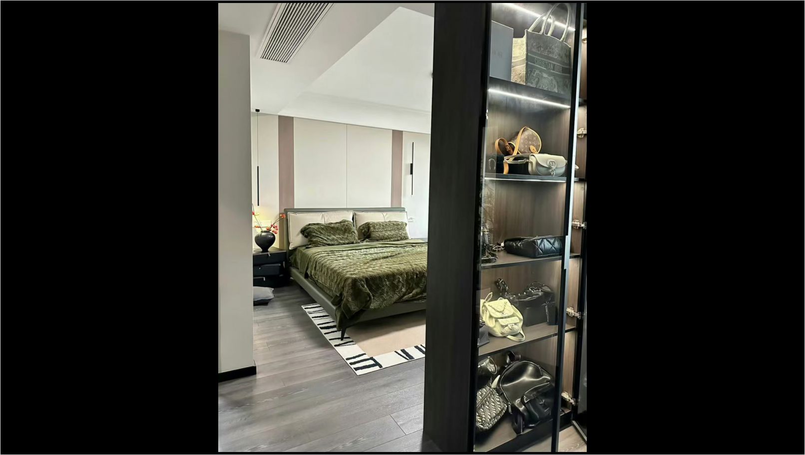 e47a37b114f59a3a5d8c9ca251cbcad